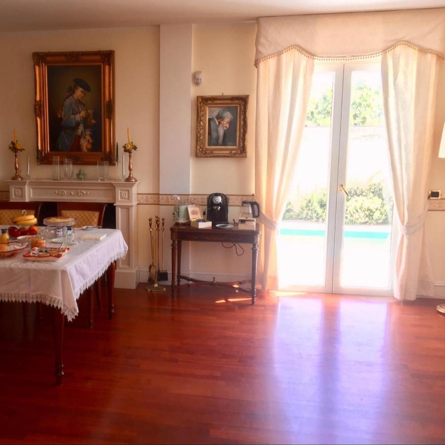 Villa Luce B&B Όλμπια Εξωτερικό φωτογραφία